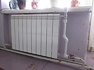 №5. Радиатор отопления алюминиевый с термостатическим клапаном. Кв. №17 МКД №14 по ул.Парашютная